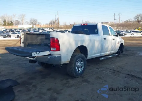 2018 Ram 2500 Tradesman 4X4 8' Box из США, поврежденный, VIN 3C6TR5HT0JG414964